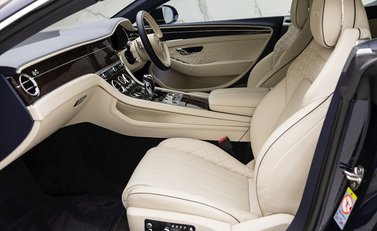 Bentley Continental GT W12 13