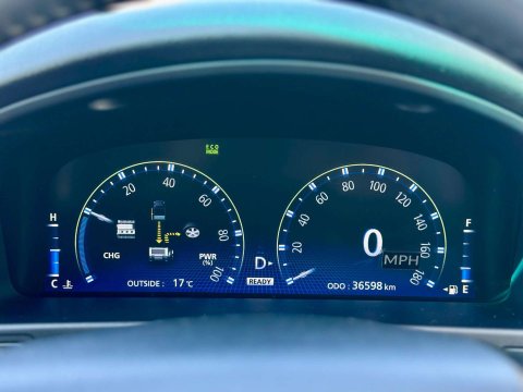 Toyota Crown 3.5 Hybrid Special Edition 5dr 57