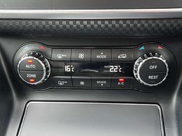 Mercedes-Benz A Class 1.6 A 180 Sport Exeutive Auto 5dr 41