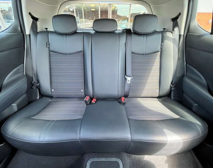 Nissan LEAF Leaf E + N-Connecta Electric, 60.9 kw/h battery, 239 mile range 5dr 62