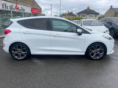 Ford Fiesta ST-LINE 8
