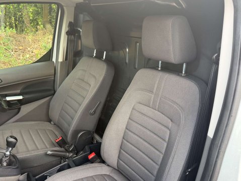 Ford Transit Connect 1.5 Transit Connect 200 Limited TDCi 24