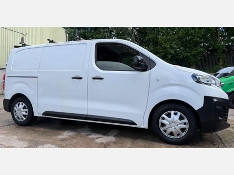 Peugeot Expert 1.6 BlueHDi 1000 Professional Standard Panel Van 6dr Diesel Manual MWB Euro 10