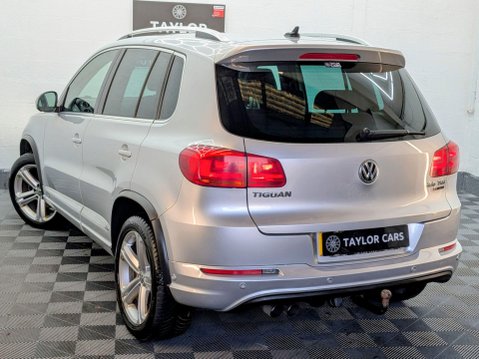 Volkswagen Tiguan 2.0 TDI BlueMotion Tech R-Line 4WD Euro 6 (s/s) 5dr 9