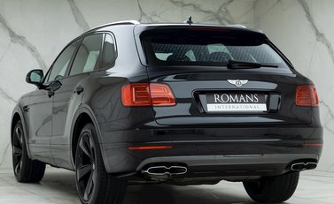 Bentley Bentayga V8 3