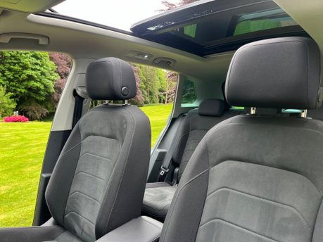 Volkswagen Tiguan 2.0 TDI Elegance DSG 4Motion Euro 6 (s/s) 5dr 11