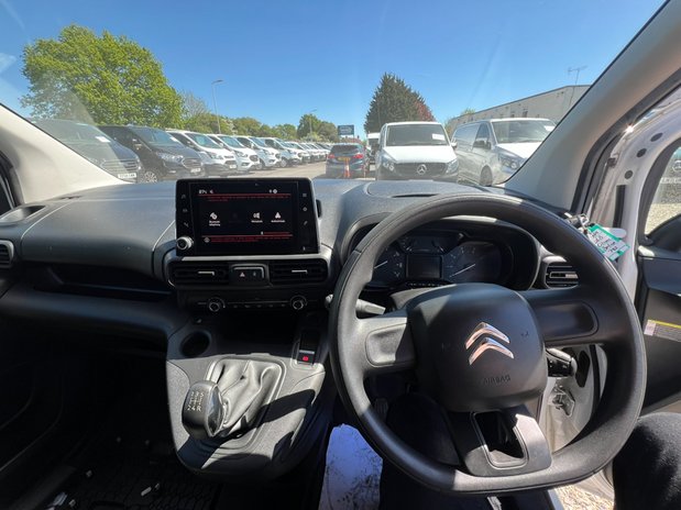Citroen Berlingo SWB L1H1 Low Roof Enterprise 650 Air Con Sensors E 41