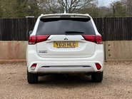 Mitsubishi Outlander PHEV DYNAMIC 8