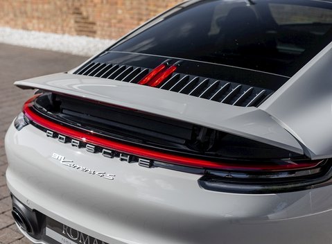 Porsche 911 (992) Carrera 4S 30