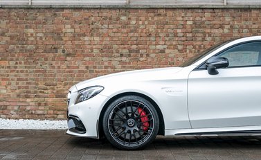 Mercedes-Benz C Class C63 S Coupe 24