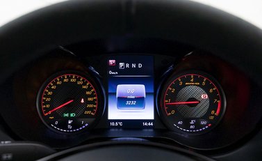 Mercedes-Benz AMG GT R GT R Premium 14