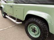 Land Rover Defender 110 2.5 Diesel 28