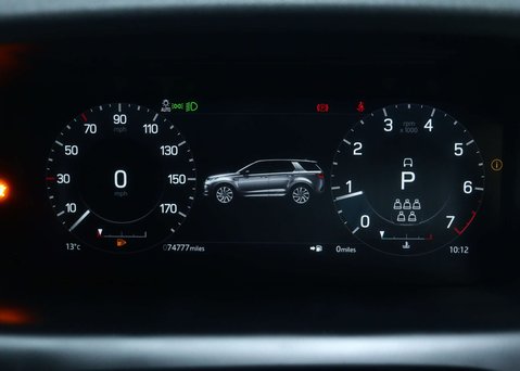 Land Rover Discovery Sport 2.0 P250 MHEV R-Dynamic SE SUV 5dr Petrol Auto 4WD Euro 6 (s/s) (249 ps) 18