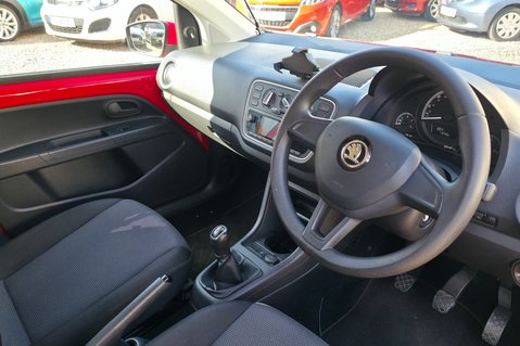 Skoda Citigo 1.0 SE MPI.. 5 SERVICES.. STUNNING EXAMPLE! 64 MPG! LOW INSURANCE! 5