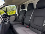 Renault Trafic 1.6 Trafic SL27 Sport Nav dCi 29