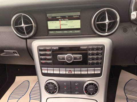 Mercedes-Benz SLK 1.8 SLK 200 AMG Sport BlueEfficiency 2dr 49