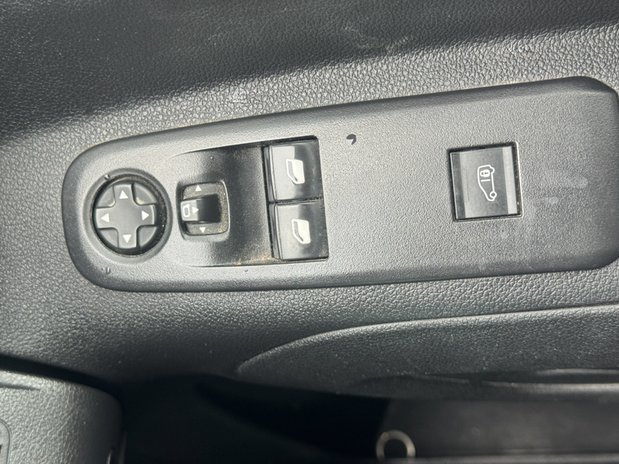 Peugeot Partner Petrol SWB L1H1 Low Roof Air Con Sensors EURO 6 NO VAT 20