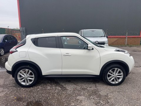Nissan Juke 1.5 dCi N-Connecta SUV 5dr Diesel Manual Euro 6 (s/s) (110 ps) 8