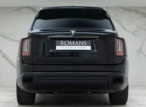 Rolls-Royce Cullinan Black Badge 5