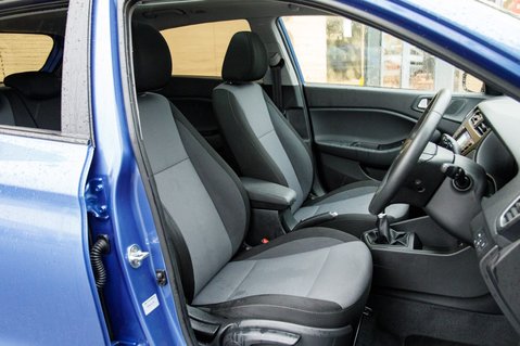 Hyundai i20 MPI PREMIUM SE NAV 30