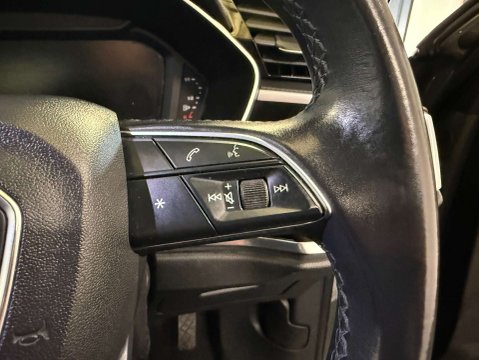 Audi Q3 1.5 Q3 Technik 35 TFSI S-Tronic 5dr 18