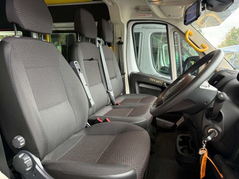 Citroen Relay 2.2 17seat Non-D1 Flexilite WAV Minibus AC Nav Cruise Ramp. 5dr Diesel Manu 21