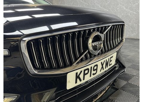 Volvo V60 2.0 D4 Inscription Pro Estate 5dr Diesel Auto Euro 6 (s/s) (190 ps) 13