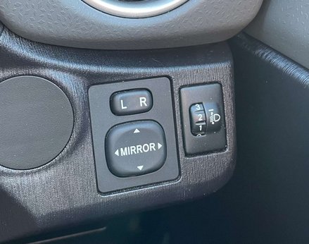 Toyota Yaris 1.3 Yaris TR VVT-i 5dr 35