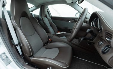 Porsche 911 (997) Sport Classic 6