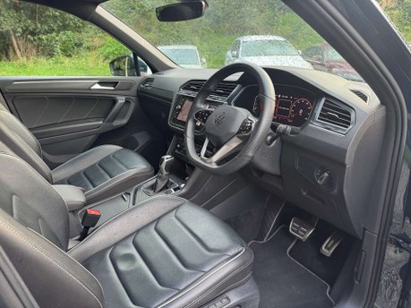 Volkswagen Tiguan 2.0 Tiguan R-Line TDI Semi-Auto 5dr 16
