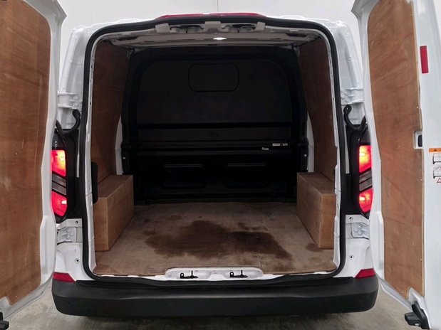 Ford Transit Custom Transit Custom 300L2 H1 2.0 EcoBlue 136ps Double Cab Van Trend 7