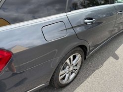 Mercedes-Benz E Class 2.1 E220 SE CDi Auto 5dr 32