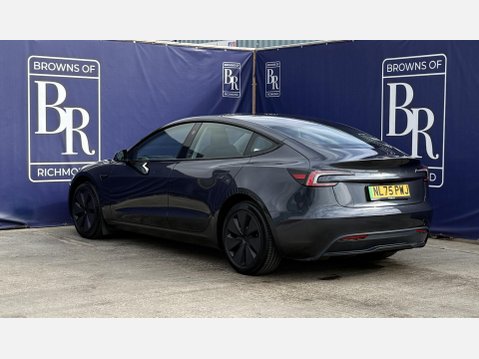 Tesla Model 3 Saloon 4dr Electric Auto RWD (208 ps) 5