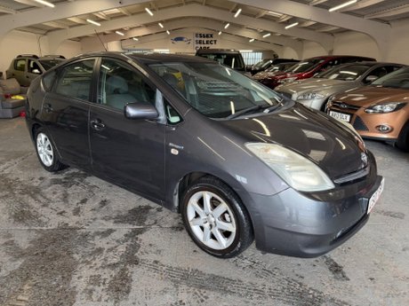 Toyota Prius 1.5 T Spirit CVT 5dr 1