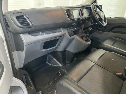 Toyota Proace L2 ICON 13