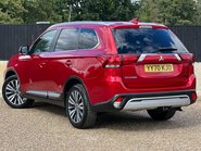 Mitsubishi Outlander EXCEED 2