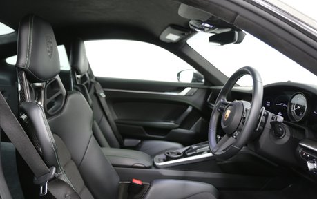 Porsche 911 Turbo S - Lightweight Package, SportDesign Package - Rare Specification 6