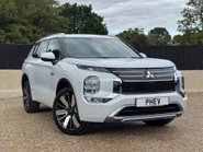 Mitsubishi Outlander 2.4 22.7kWh Diamond CVT 4WD Euro 6 (s/s) 5dr 1