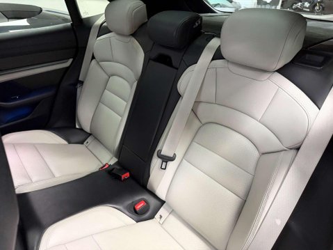 Porsche Taycan Performance Plus 93.4kWh Turbo S Cross Turismo 5dr Electric Auto 4WD (11kW 28