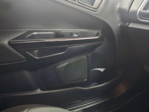 Ford B-Max 1.6 B-Max Zetec Auto 5dr 83
