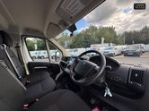 Peugeot Boxer XLWB L4 Luton Bluehdi 335 Air Con Tail Lift EURO 6 SELECT 18