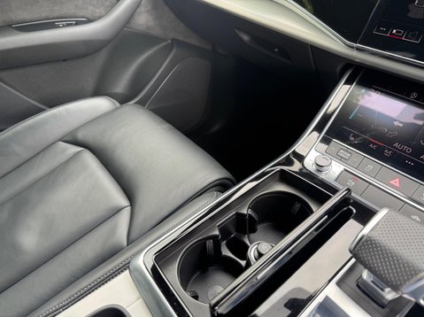 Audi Q7 TDI QUATTRO S LINE MHEV 23