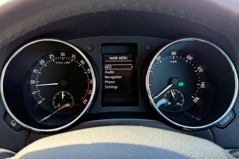 Skoda Yeti Outdoor SE L DRIVE TDI 4X4 DSG -2 OWNERS -FULL SKODA S/HISTORY -ROUGH ROAD PACK 35