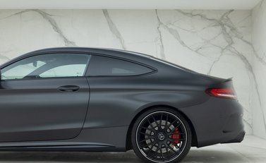 Mercedes-Benz C Class C63 S Night Edition 28