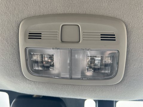 Suzuki Vitara SZ-T 27