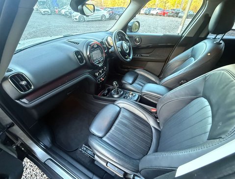 Mini Countryman 1.5 Countryman Cooper Exclusive Auto 5dr 16