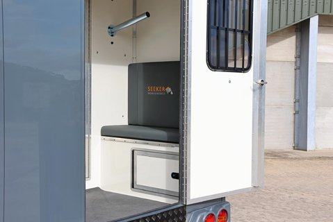 Renault Master 2026 Brand new 3.5 ton  AUTOMATIC Stallion build WITH REAR BED OPTION   26