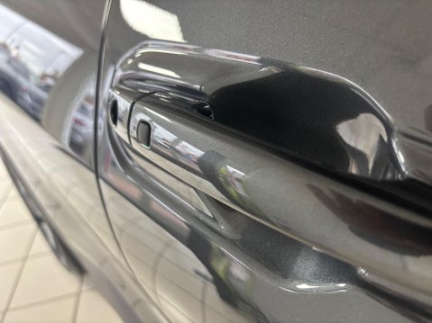 Suzuki e Vitara 61kWh Motion Auto 5dr 27