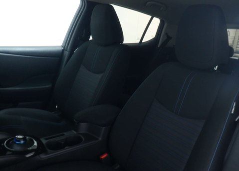 Nissan LEAF Leaf N-Connecta 5dr 45