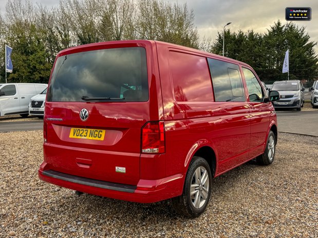 Volkswagen Transporter Kombi SWB [SOLD SM] L1H1 Highline Air Con Alloys Camera Sensors NO VAT SELE 7